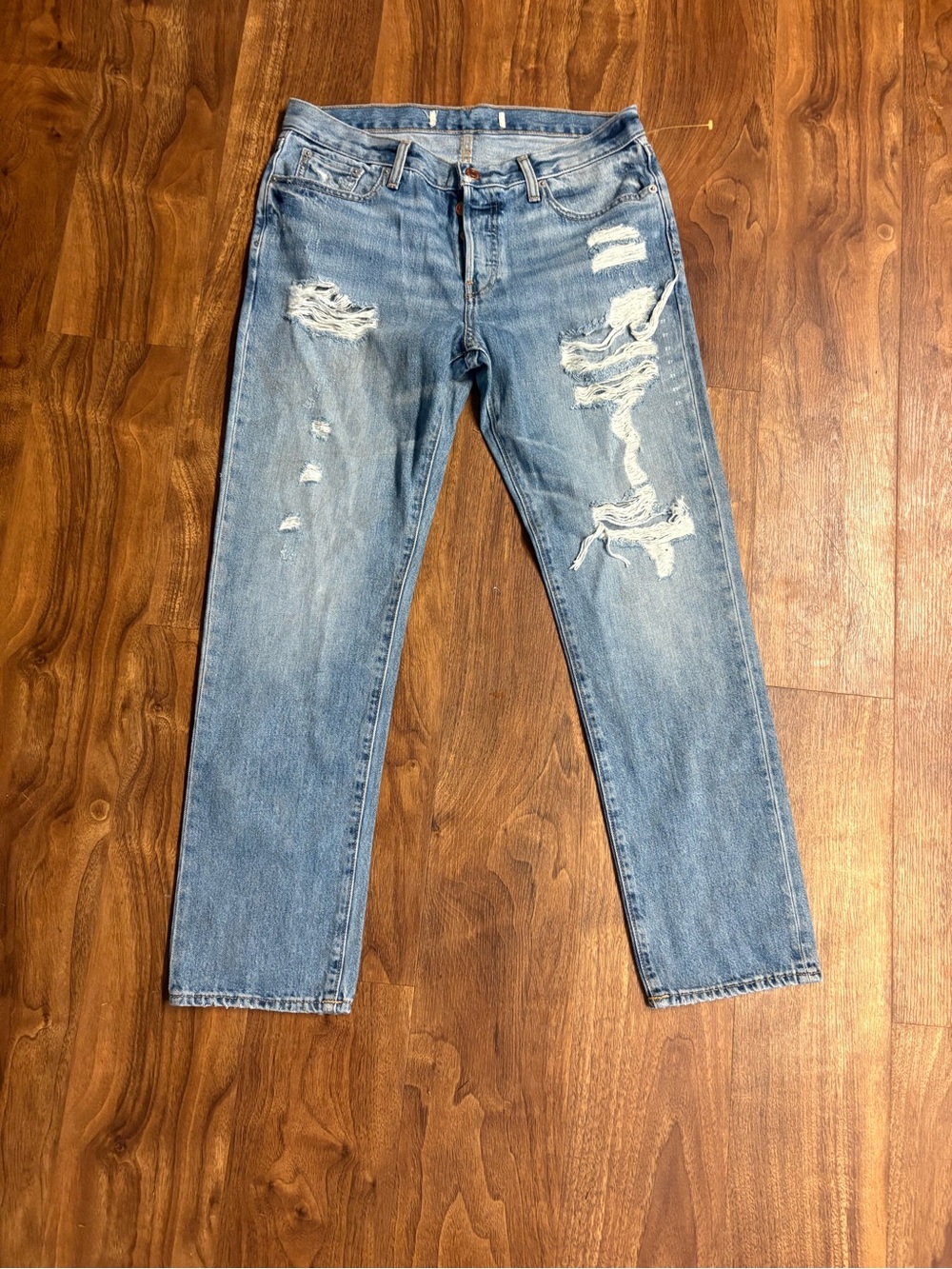 Women’s Gap jeans, 1969 premium denim, heavily distressed jeans. Women’s 14/16